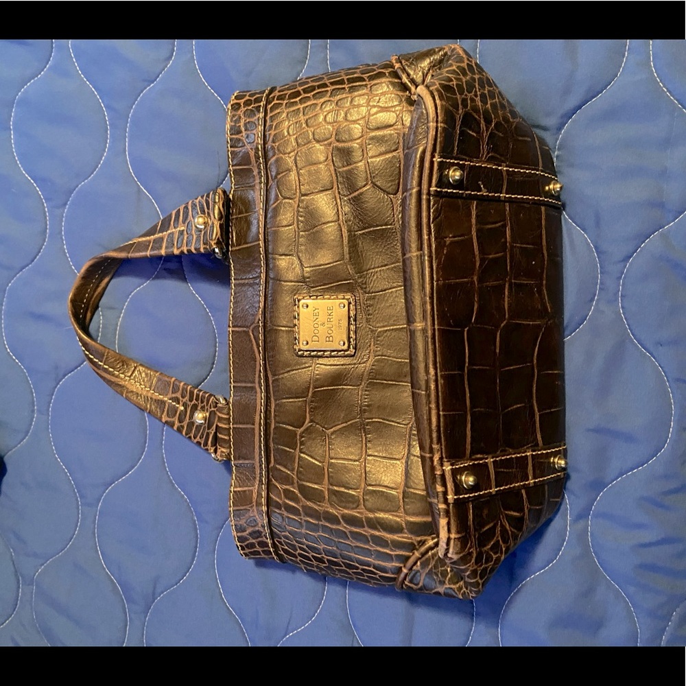 Dooney & Bourke Hand Bag